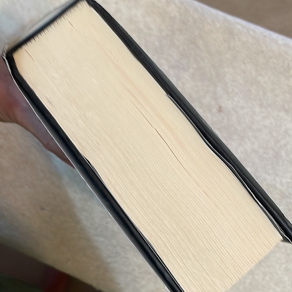 NOT ELIGIBLE FOR BUNDLE SALE Lady Midnight #1 in the Dark Artifices Series - Picture 6 of 12